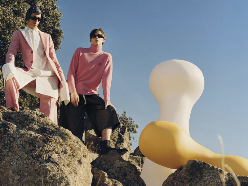 LA CAMPAGNA UOMO DI LOEWE CON TYLER MITCHELL