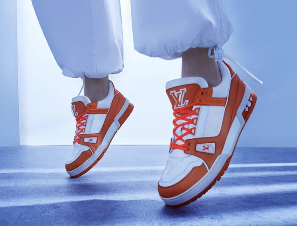 Just amazing: le sneakers Neon LV Trainers di Louis Vuitton by Virgil Abloh