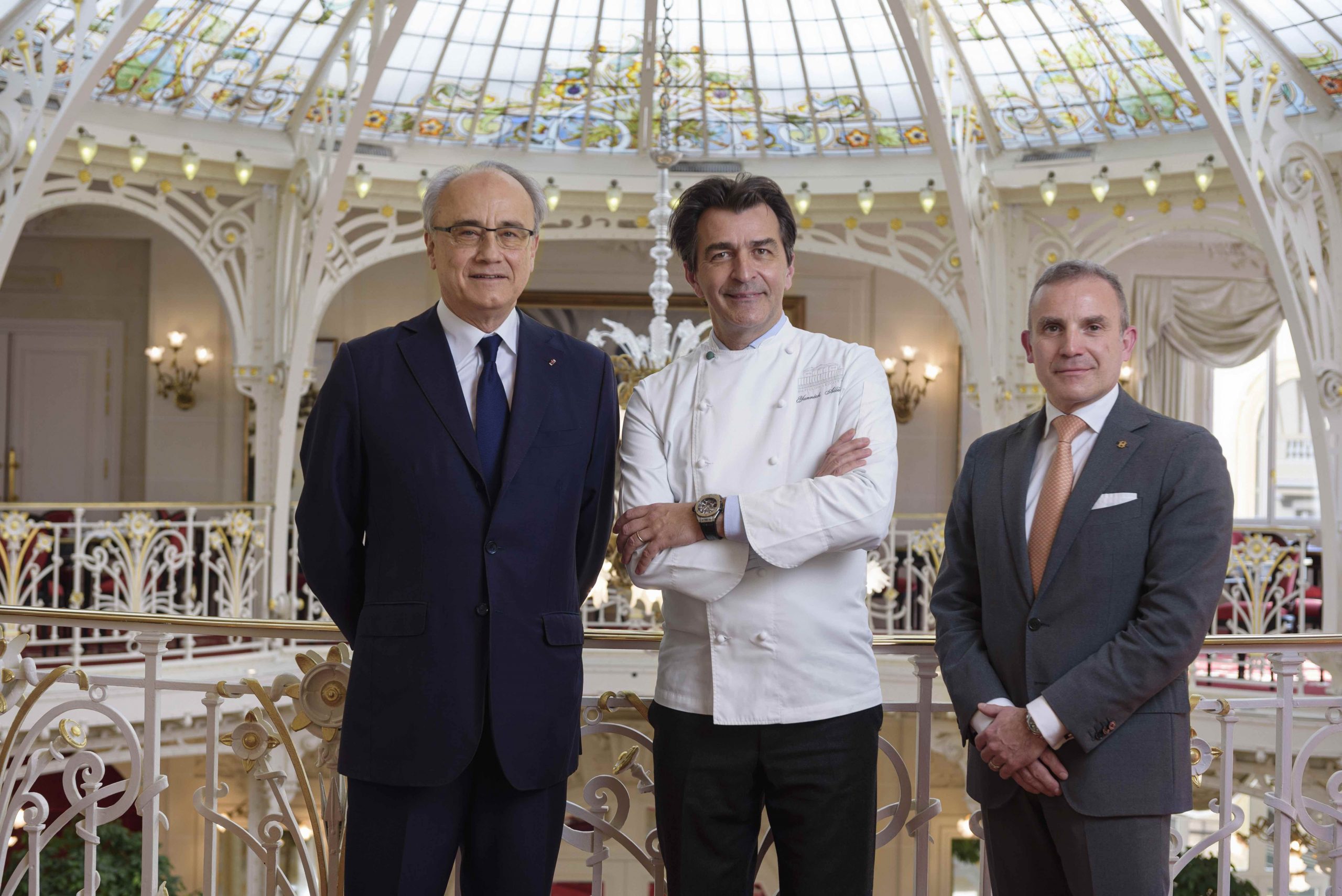 Lo chef pluri-stellato Yannick Alléno alla guida del ristorante le Vistamar che diventa “Yannick Alléno all’hôtel Hermitage”