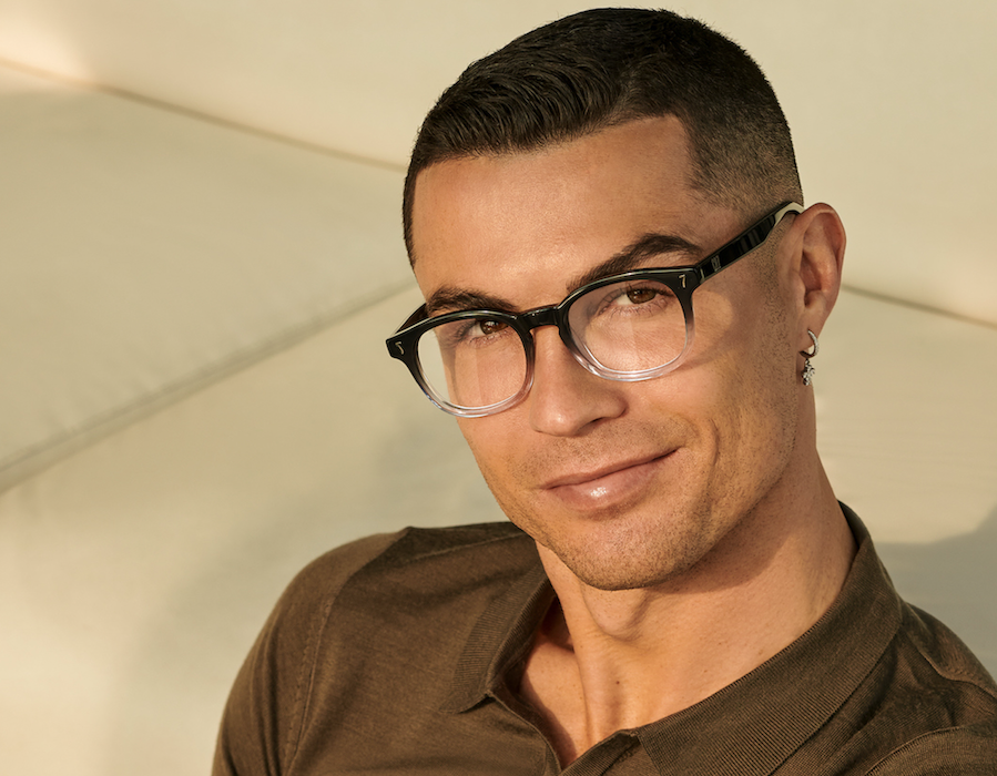 L’attaccante portoghese protagonista della nuova linea di occhiali