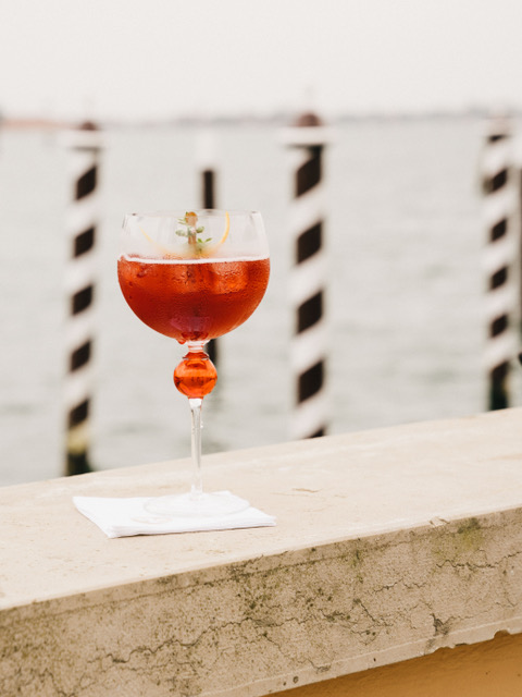 Al CIPRIANI, si brinda al compleanno di Venezia con il nuovo cocktail “421 Venezia Mia”